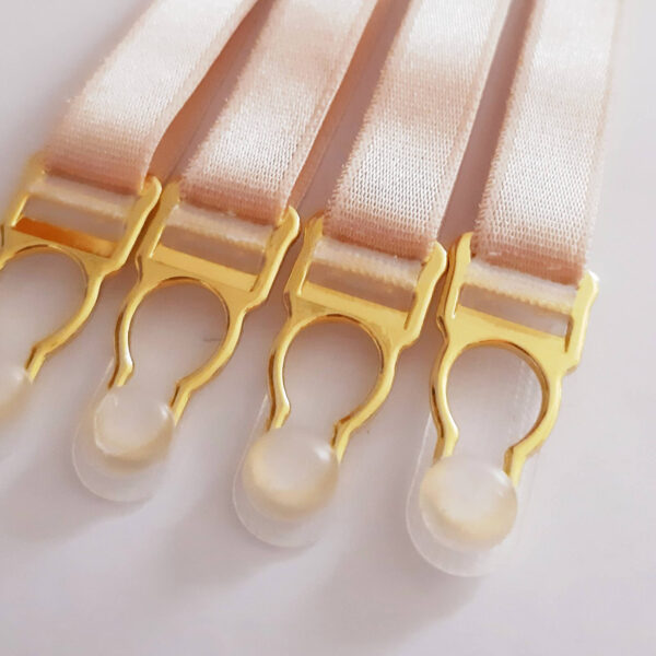 Joanna-Sokół-Paski-do-pończoch-05 Joanna-Sokół-Paski-do-pończoch-05