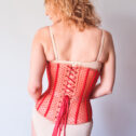 daisy-red-gorset-tyl